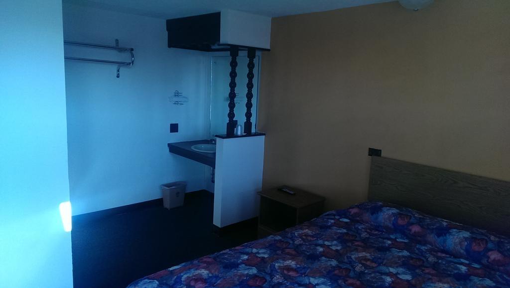 Airport Lodge Wichita Chambre photo