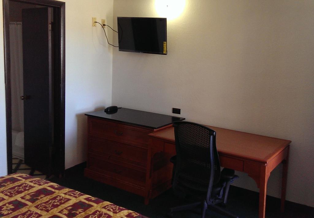 Airport Lodge Wichita Chambre photo