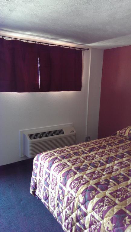 Airport Lodge Wichita Chambre photo